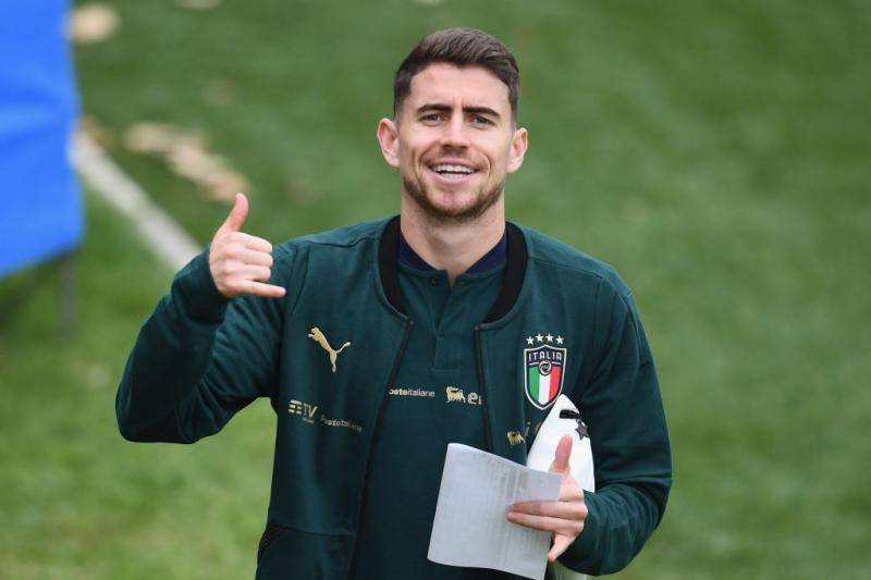 Italia, maglia verde bocciata? I tifosi apprezzano ed è boom di vendite -  Calciomercato