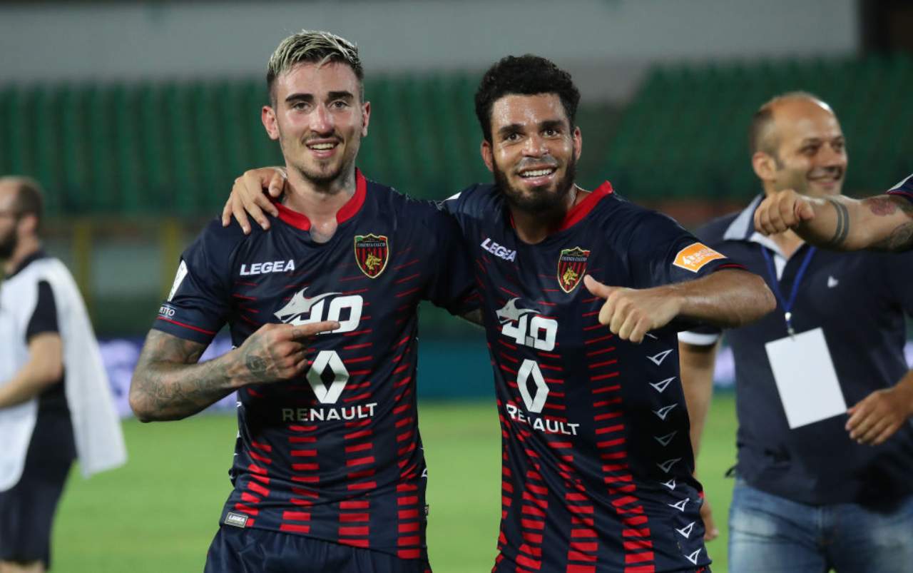 Calciomercato Crotone, UFFICIALE: colpo Riviere!