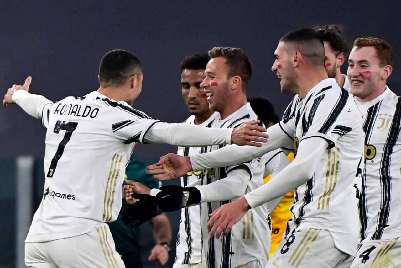 Serie A, Juventus-Cagliari 2-0: doppio Cristiano Ronaldo, Pirlo riparte bene