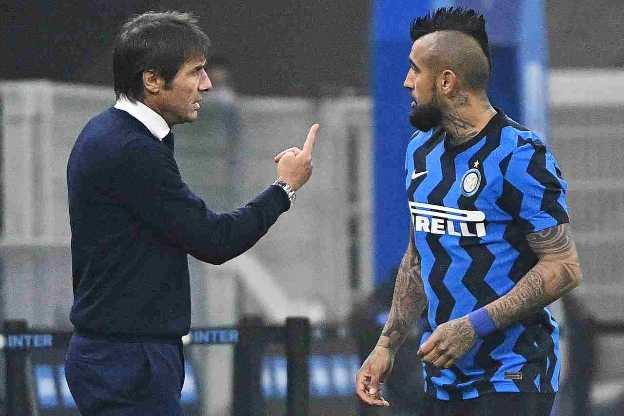 Inter, Conte out: "Opzione Allegri senza senso. Tradito da Vidal e Kolarov"