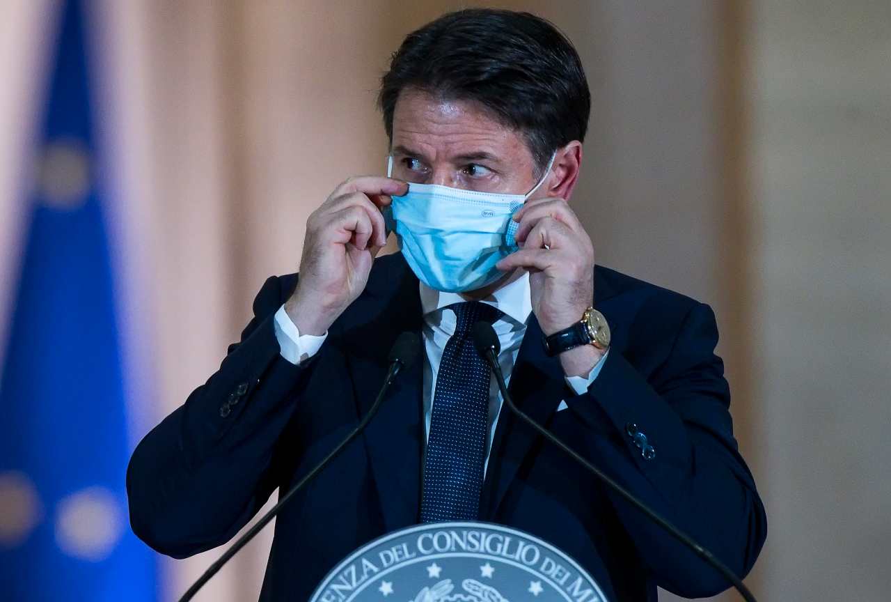 giuseppe conte decreto natale romeo governo