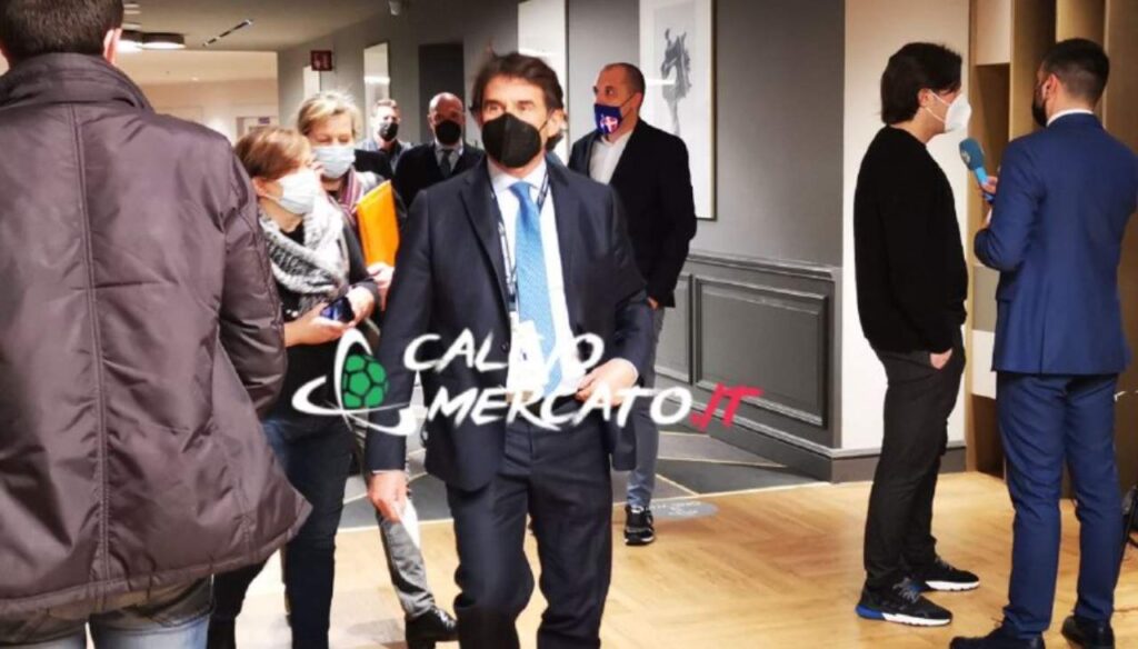 Calciomercato Juventus, Carnevali