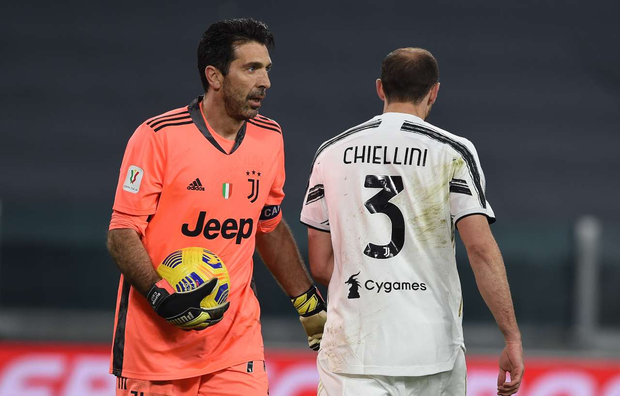 Calciomercato Juventus, Buffon verso l'addio | Scelta e scenari per il futuro