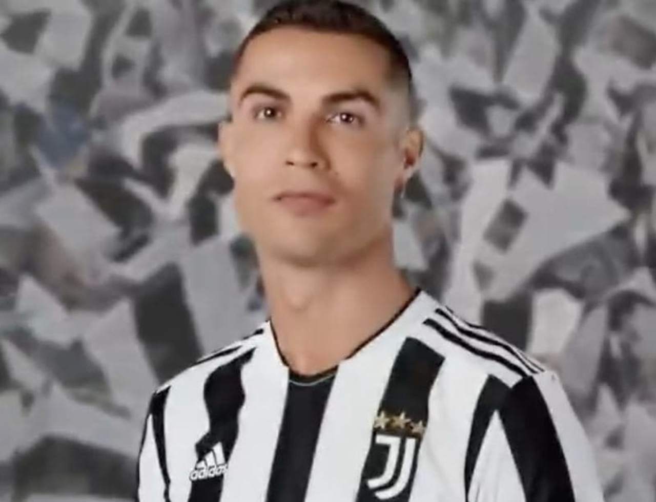 Calciomercato Juventus, futuro Ronaldo e Dybala | Doppio indizio!