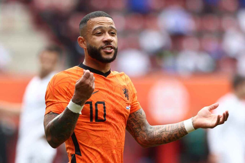 Calciomercato Juventus, rilancio del Barcellona per Depay