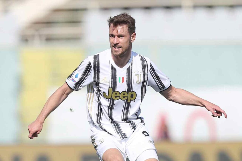 Calciomercato Juve, un bianconero blocca Locatelli | Vuole restare a Torino