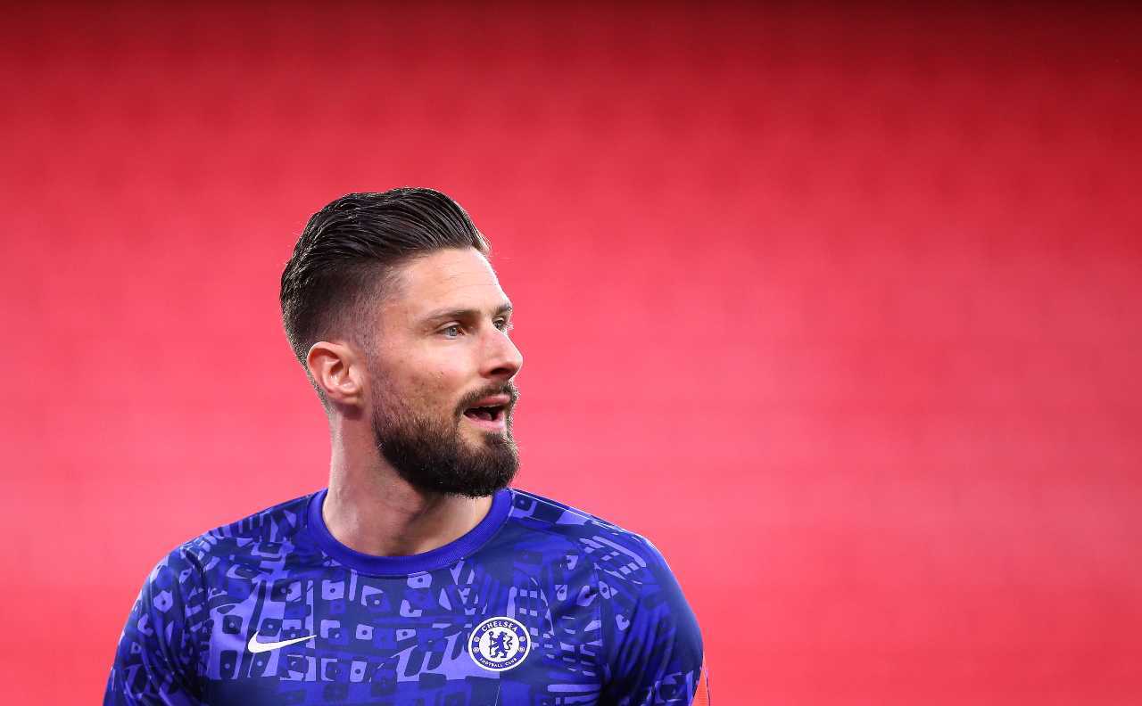 Calciomercato Milan, l'annuncio di Giroud in conferenza