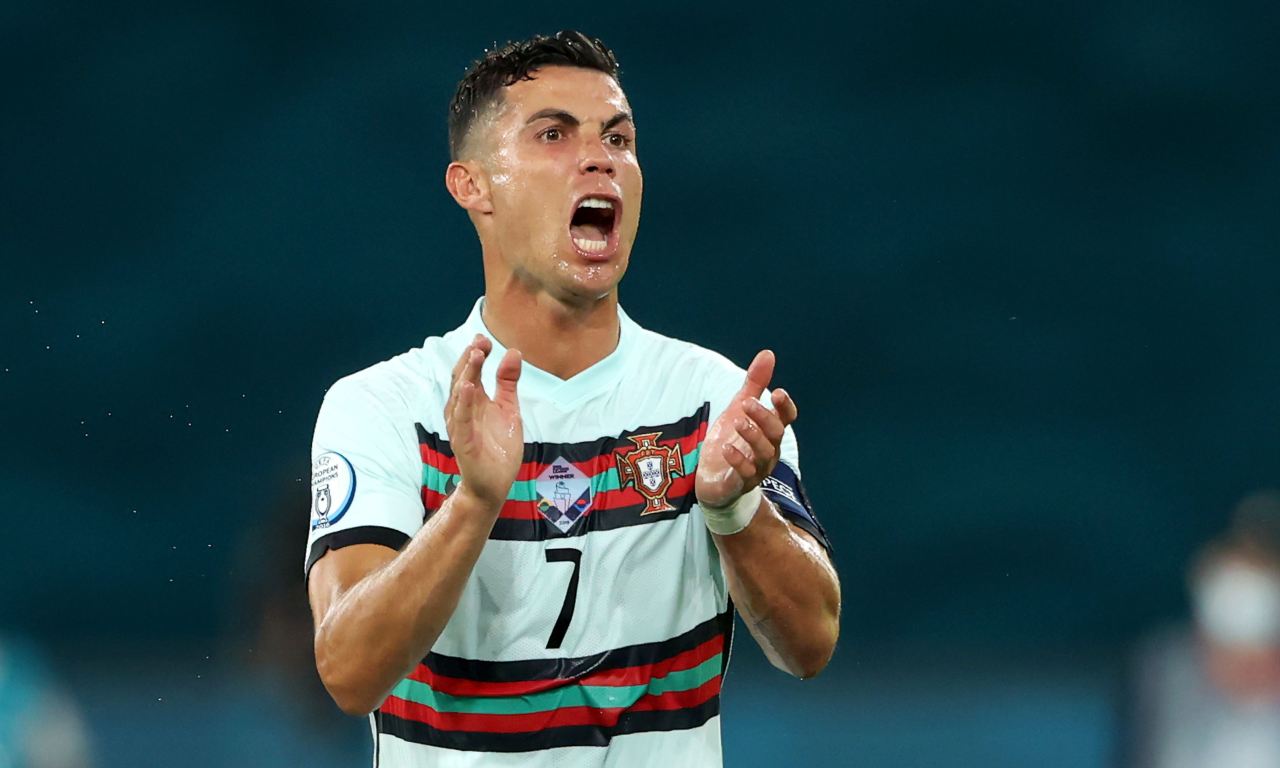 Calciomercato Juventus, Ronaldo torna a Torino | La decisione sul futuro