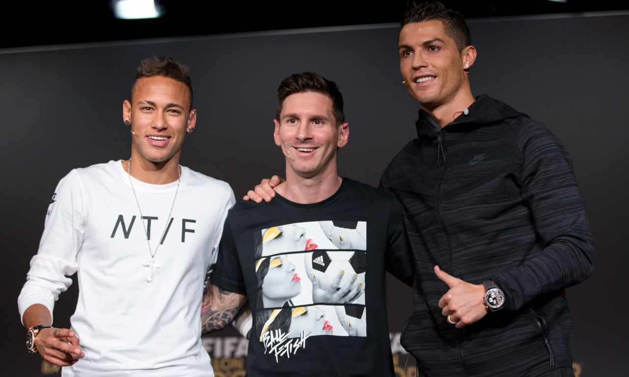 Calciomercato Juventus, Cristiano Ronaldo insieme a Messi | Il piano del PSG