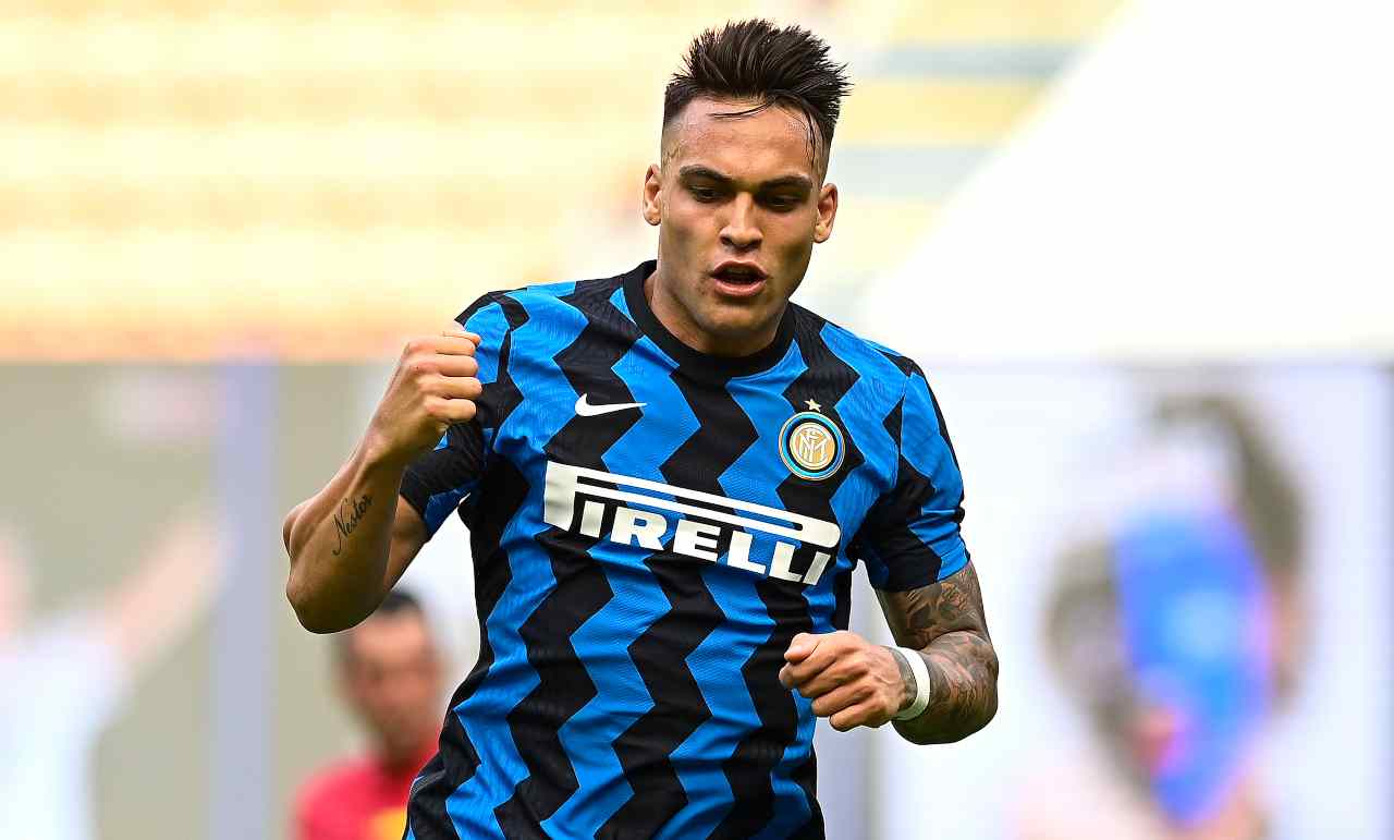 Calciomercato Inter, irrompe Dzeko | Ora Lautaro vuole subito l'aumento