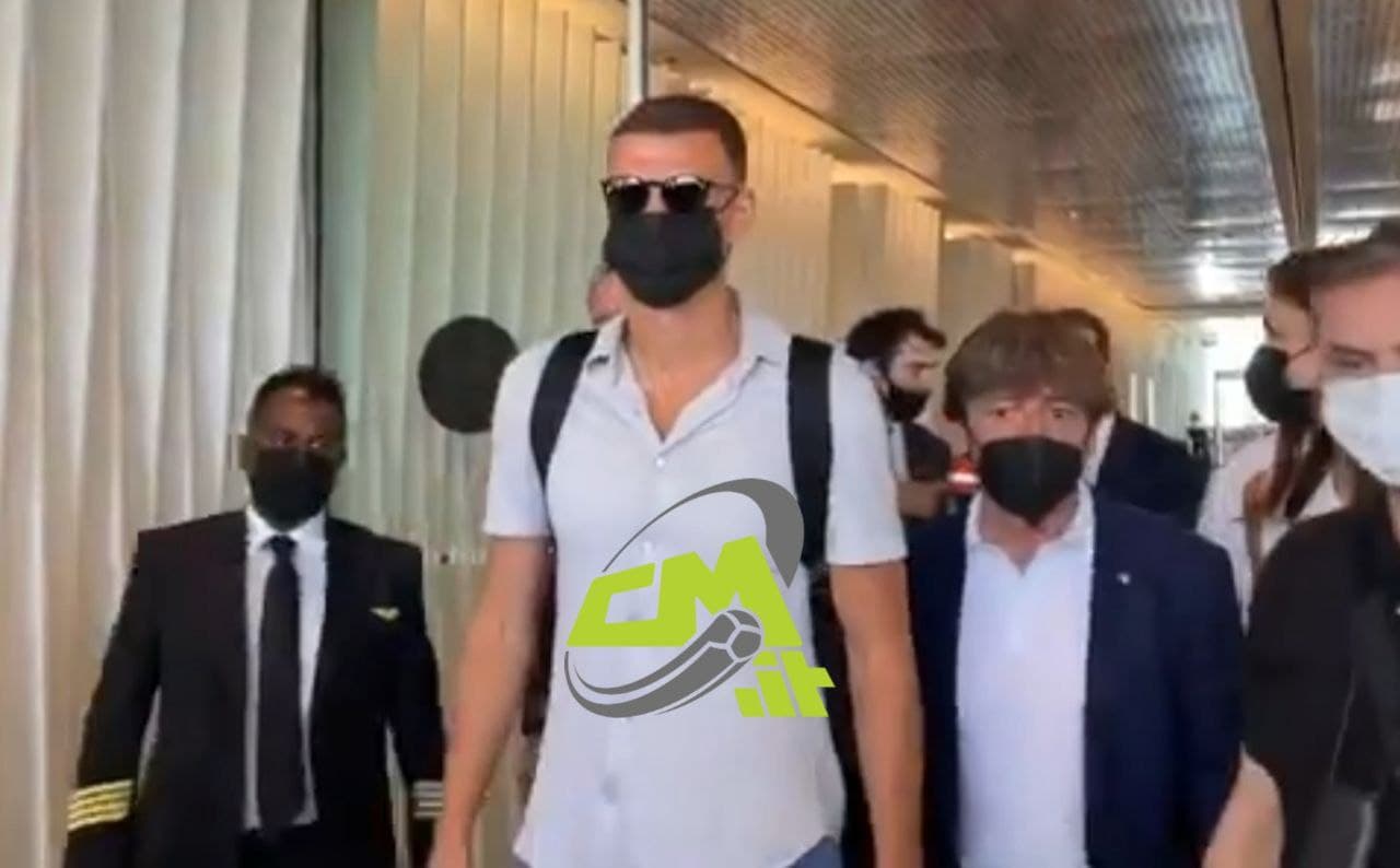 Dzeko-Inter, dettagli burocratici fanno slittare l'ufficialità