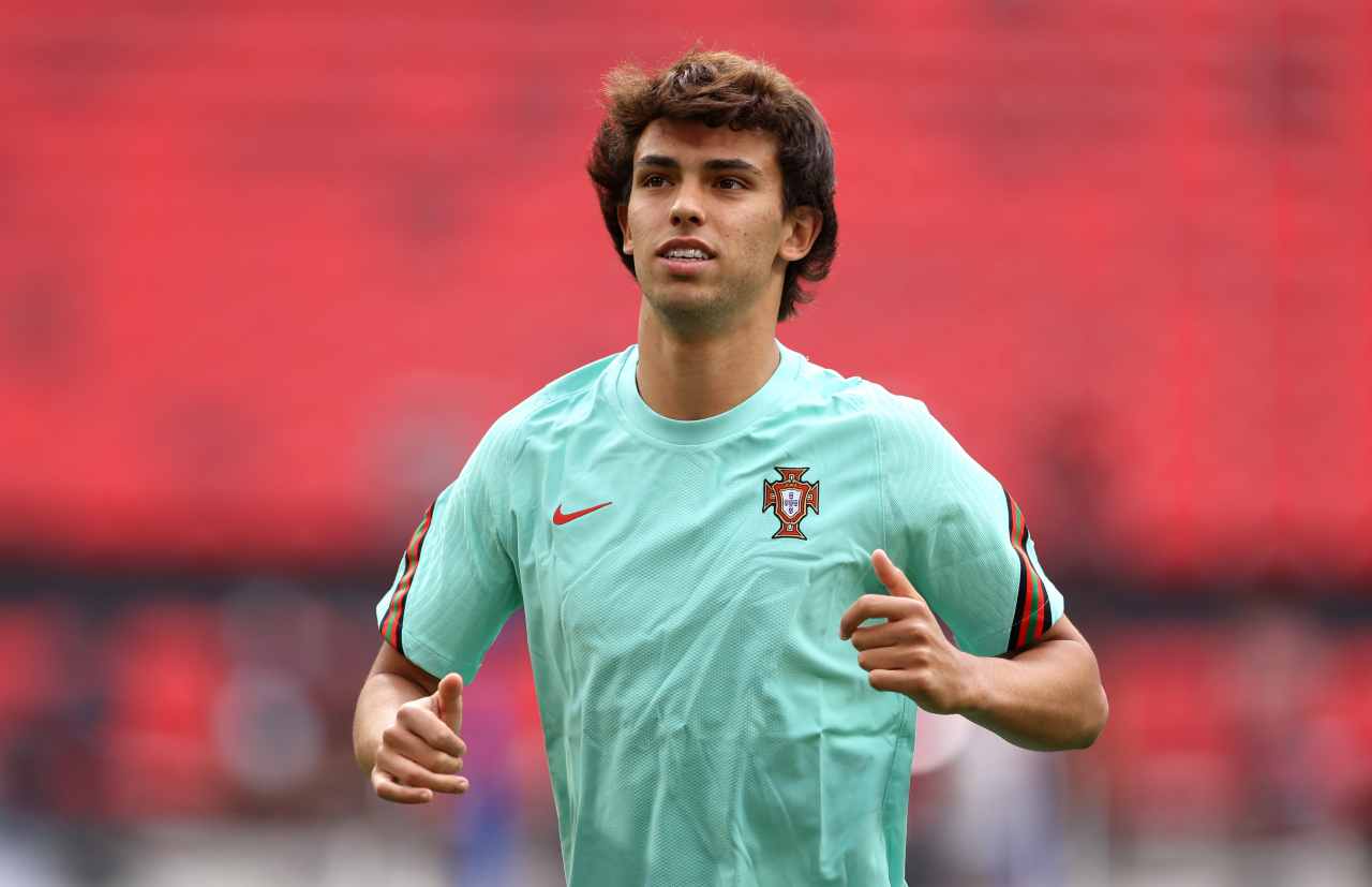 Calciomercato Juventus, anche l'Inter piomba su Joao Felix