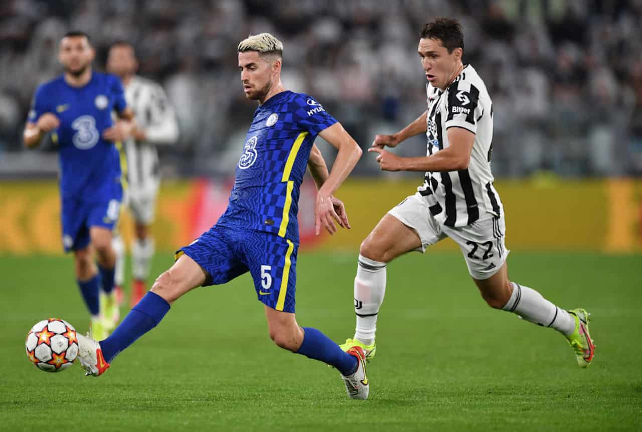 Applausi per Jorginho