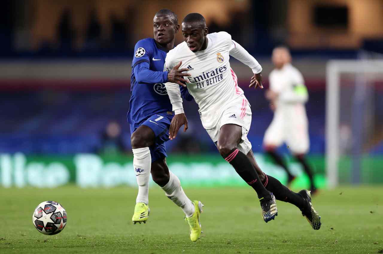 La Juventus punta Mendy sul calciomercato: assist da Ancelotti