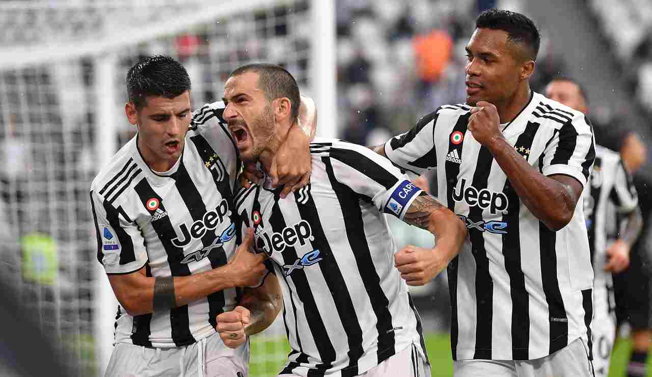 Serie A, Juventus-Sampdoria 3-1 | Dybala incanta, Locatelli la chiude
