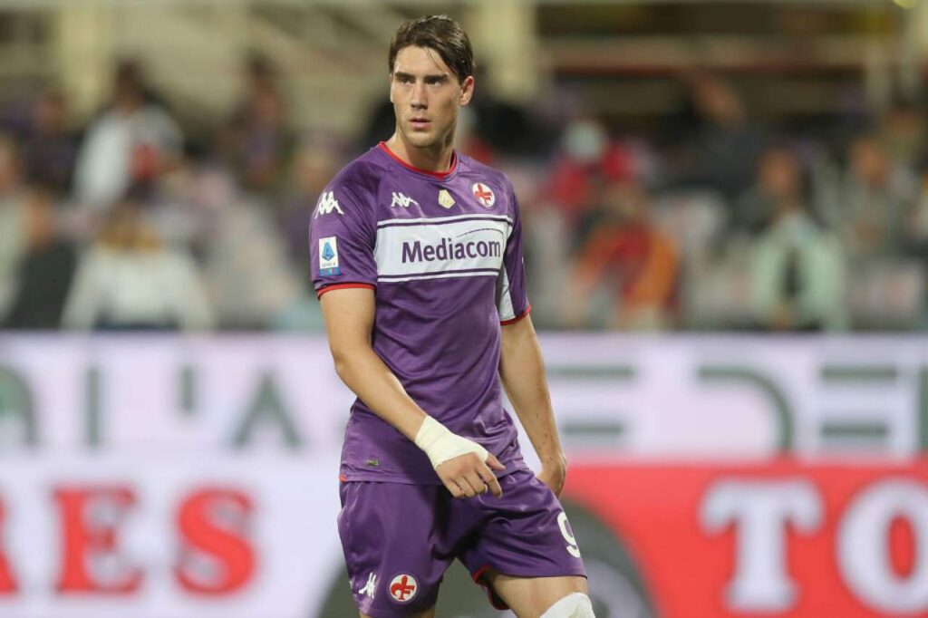 Vlahovic alleato della Juventus, la richiesta che fa saltare tutto