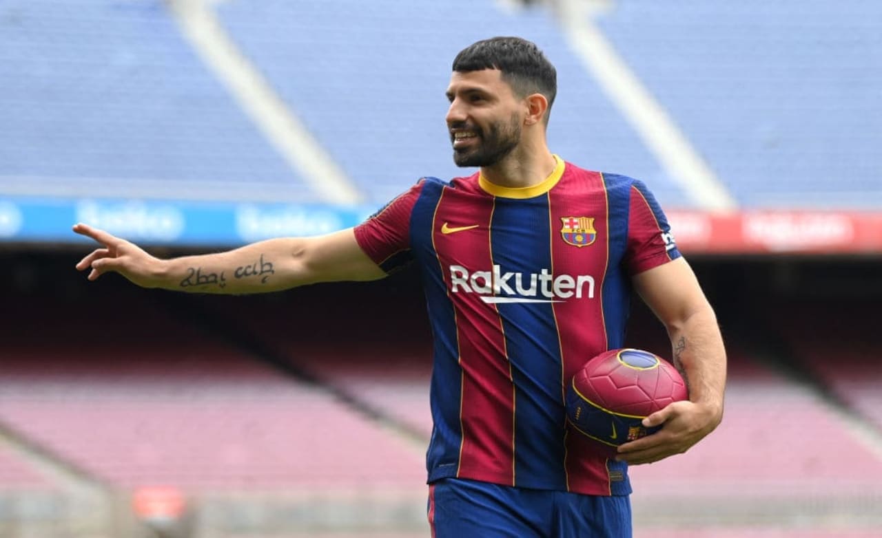 Calciomercato Inter, Aguero può arrivare a zero