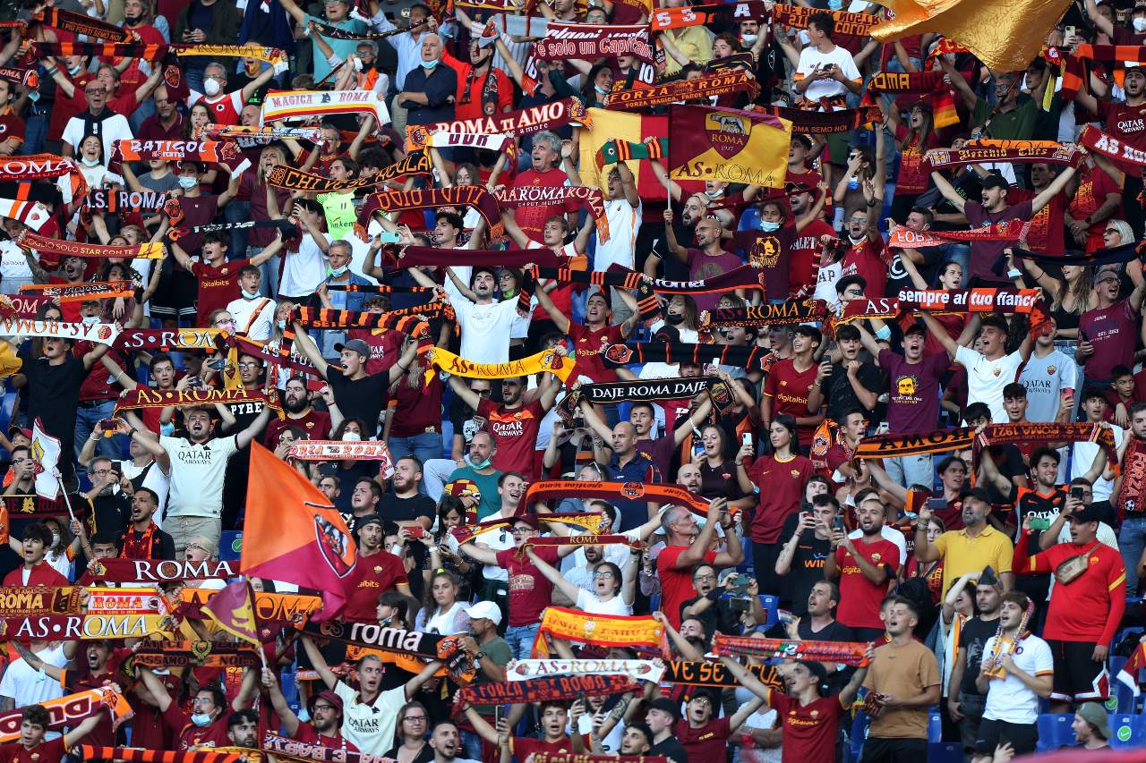 tifosi roma empoli inno mourinho