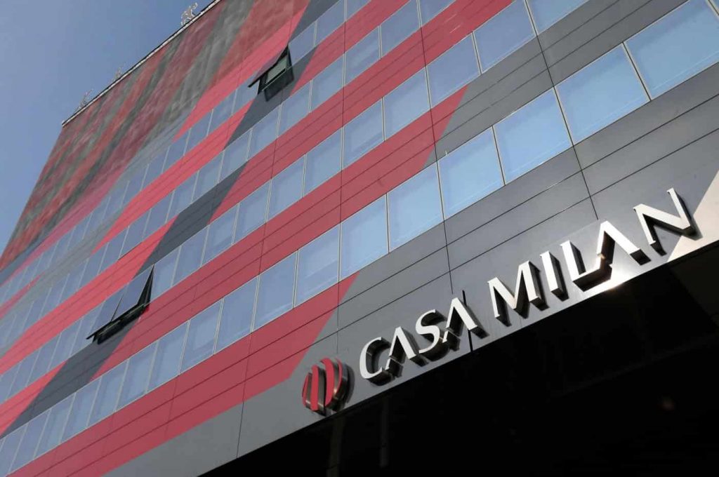 Caos Logo, la posizione del Milan