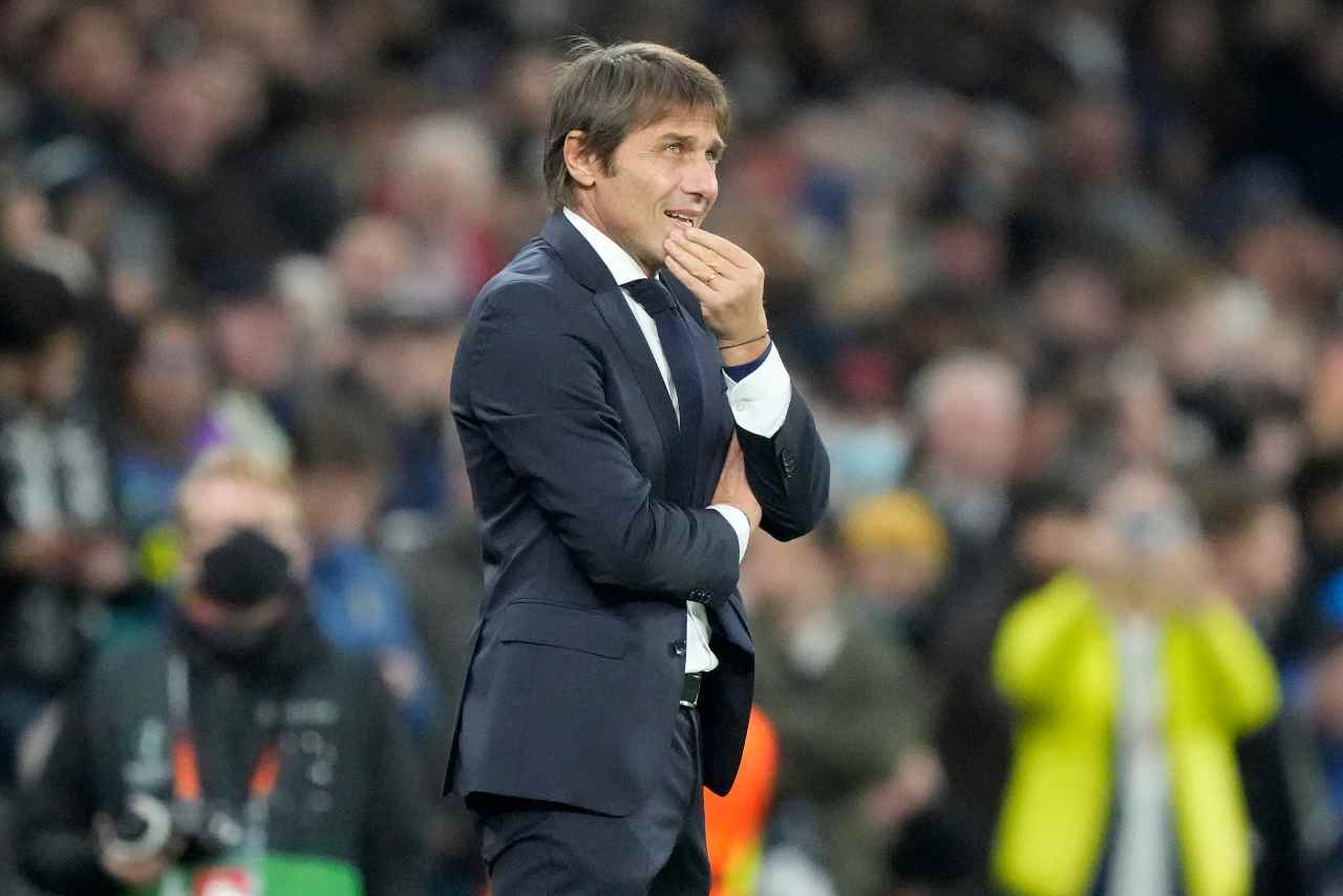 Scotta la panchina di Solskjaer: retroscena su Conte 