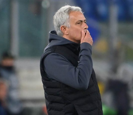 Calciomercato Inter, via libera da 17 milioni | Mourinho KO