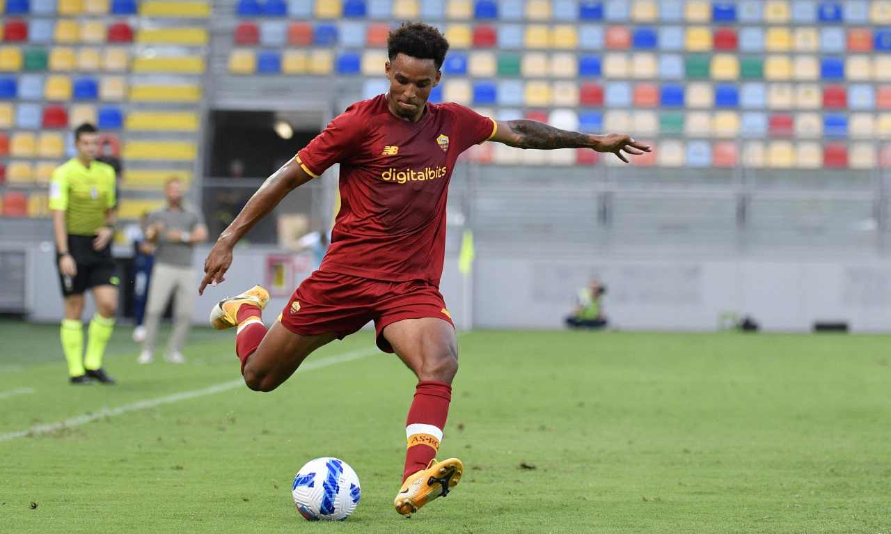 Calciomercato Roma, agente Reynolds in città