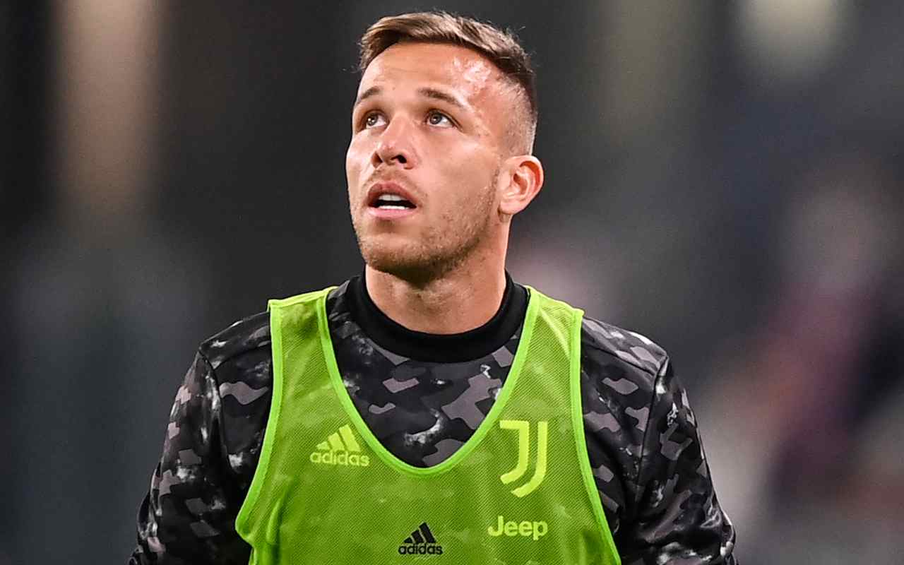 Calciomercato Juventus, Ramsey e Arthur ai saluti | Via in prestito a gennaio