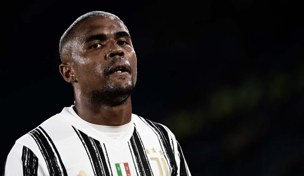 Douglas Costa