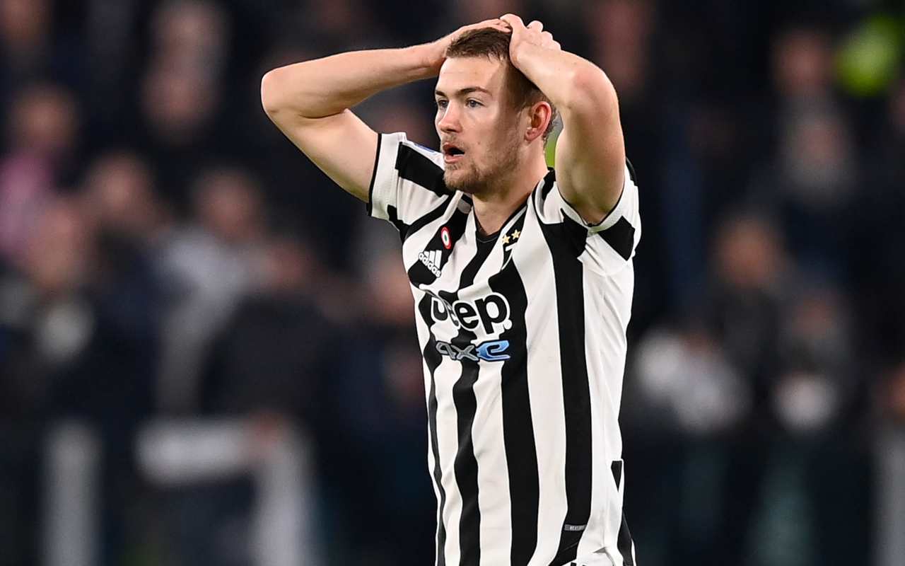 Calciomercato Juventus, Raiola spiazza tutti: "De Ligt pronto all'addio"