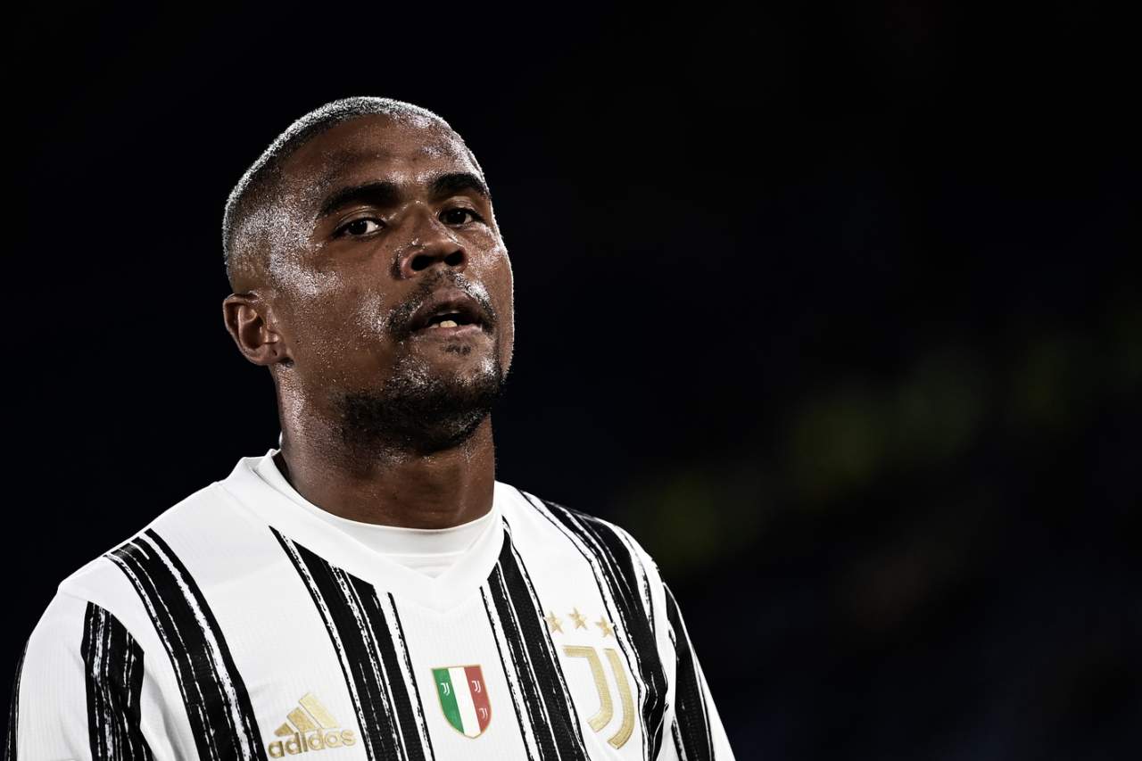 douglas costa juventus atletico mineiro 25122021