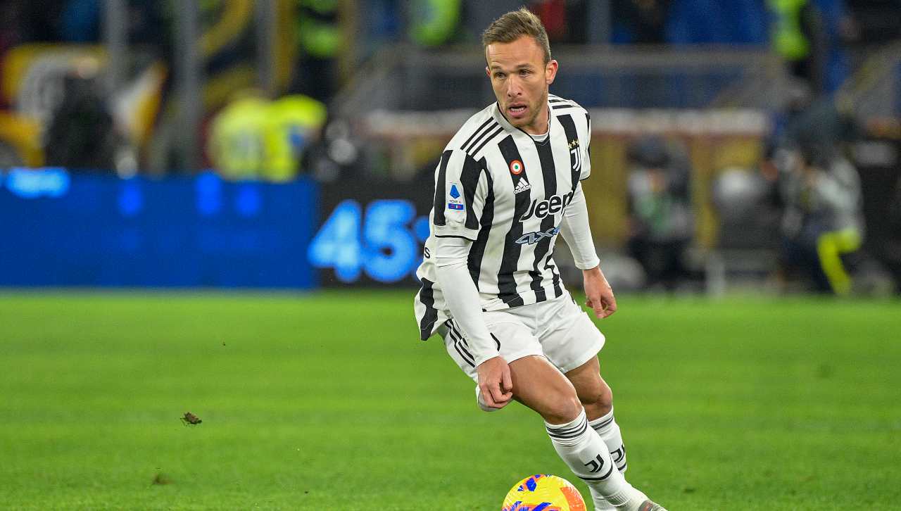 Calciomercato Juventus, Arthur-Arsenal: ore frenetiche