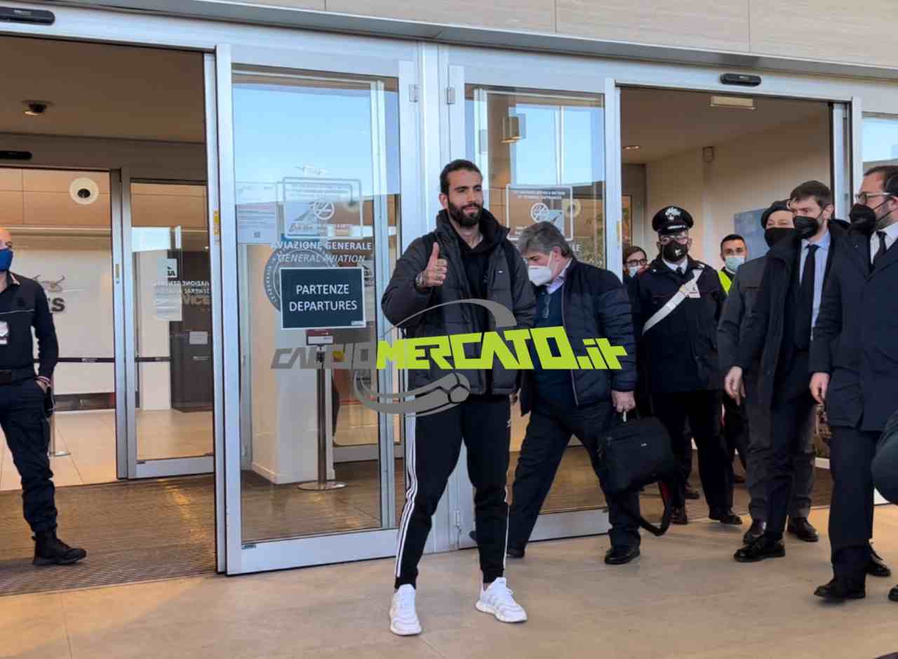 FOTO E VIDEO CM.IT | Sergio Oliveira è arrivato a Roma: cifre e dettagli