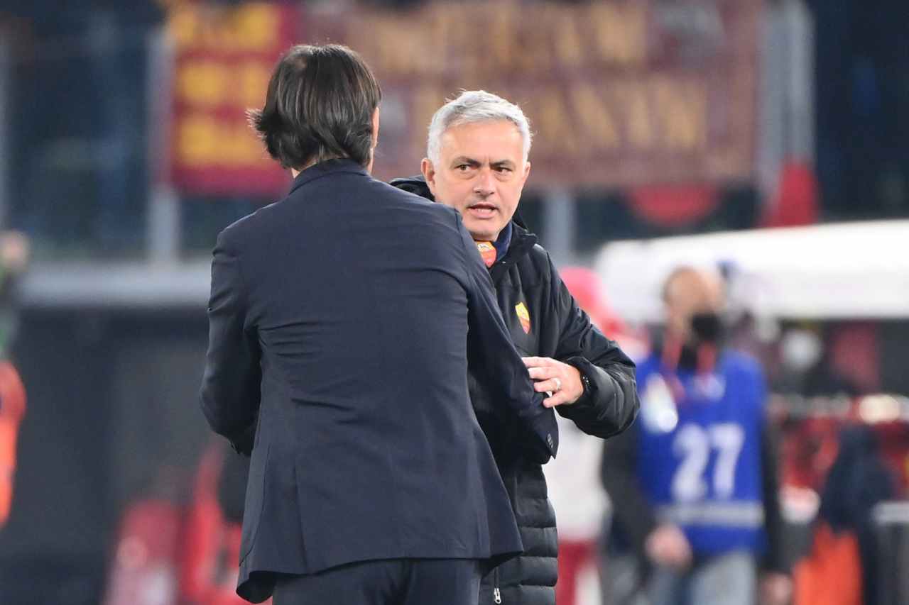 Roma, nuovo positivo al Covid per Mourinho