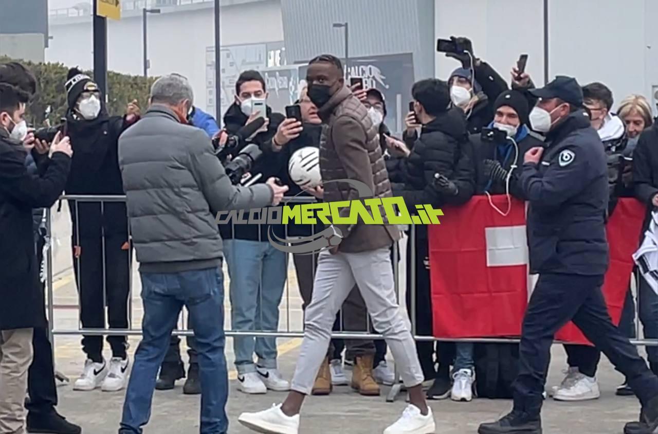 zakaria juventus visite