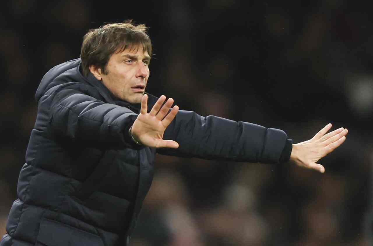 Tottenham, per Conte niente più interviste alle testate italiane