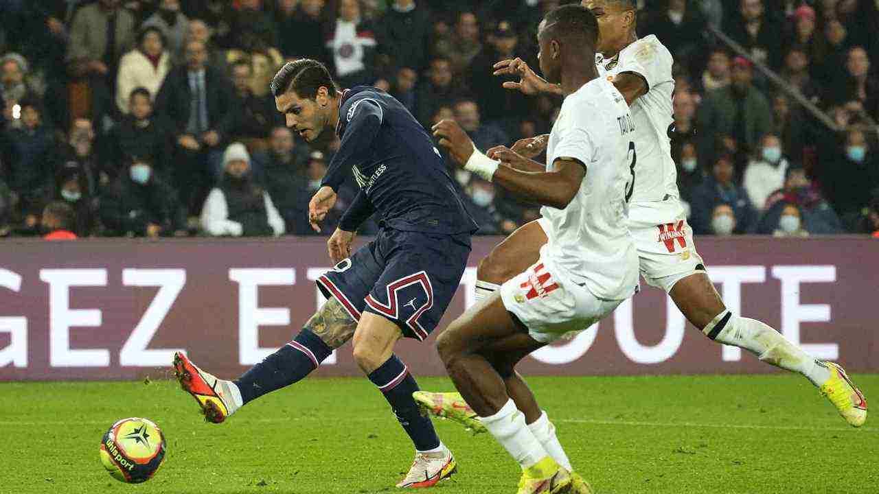 Colpo di scena Icardi, destinazione inattesa in estate