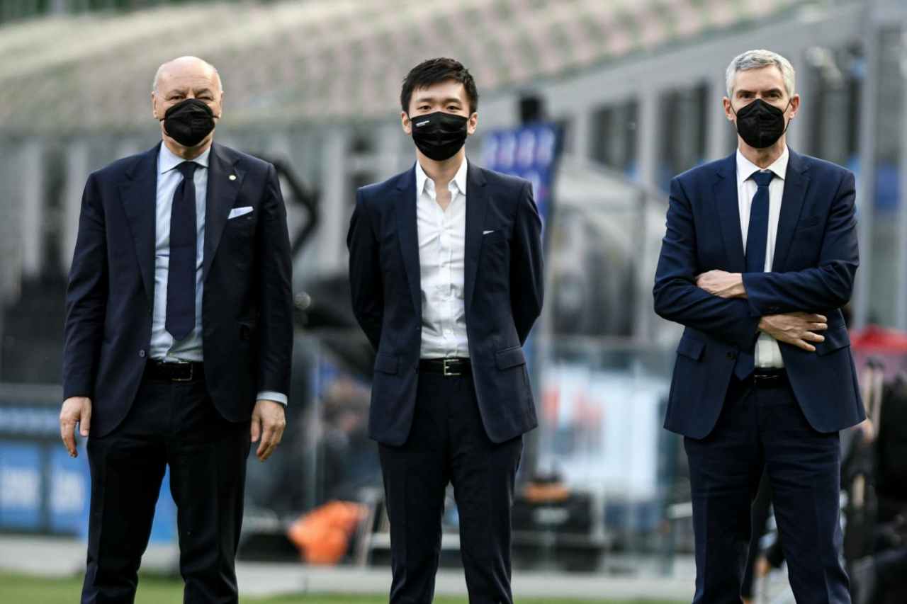 Calciomercato Inter, Marotta corre ai ripari | Corsa a due in difesa