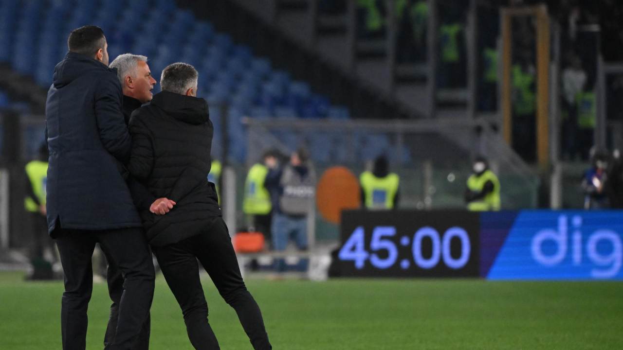 Roma, maxi squalifica Mourinho | Ecco cosa rischia lo Special One