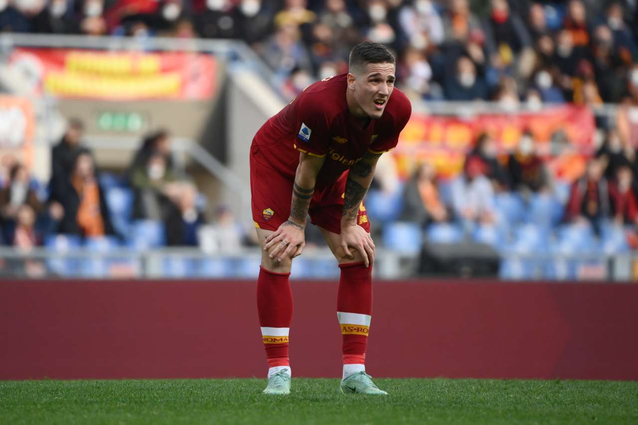 Calciomercato Roma, Zaniolo mette i like alla Juve | Reazione fulminea
