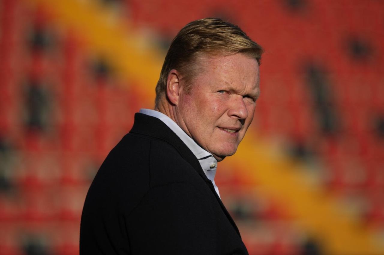 "Esonerato in aereo davanti a tutta la squadra" | Koeman umiliato dall'ex presidente
