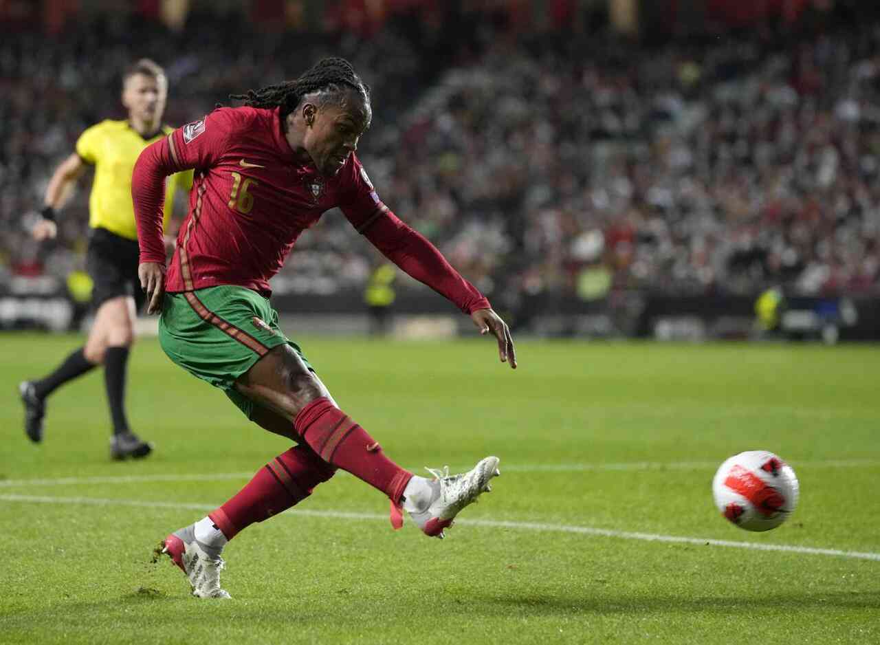 Milan, Renato Sanches grande obiettivo per l'estate