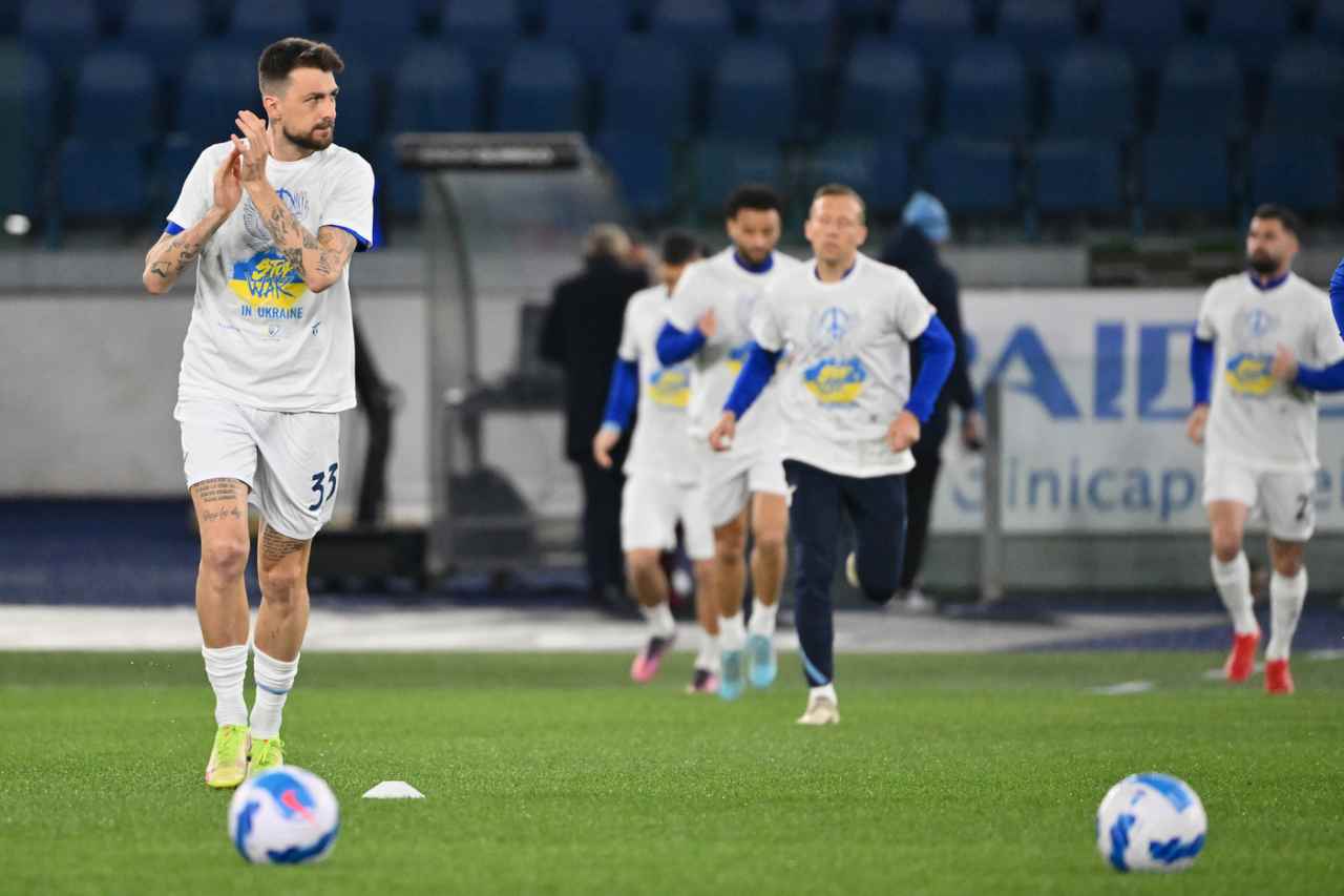 Lazio-Venezia, cori e reazione immediata | Ecco cosa è successo