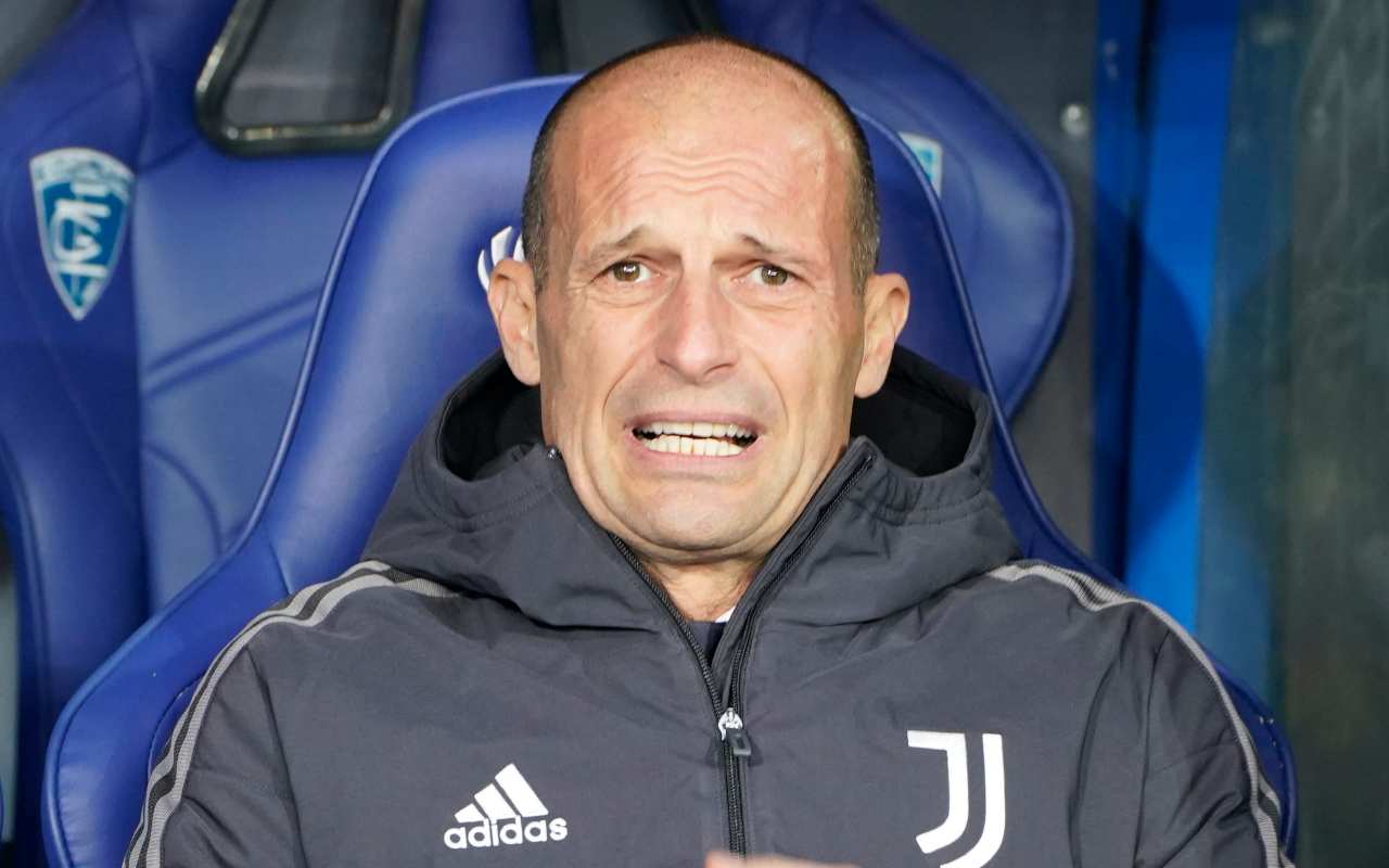 Juventus e lo staff di Allegri | "A fine anno tirano una linea"