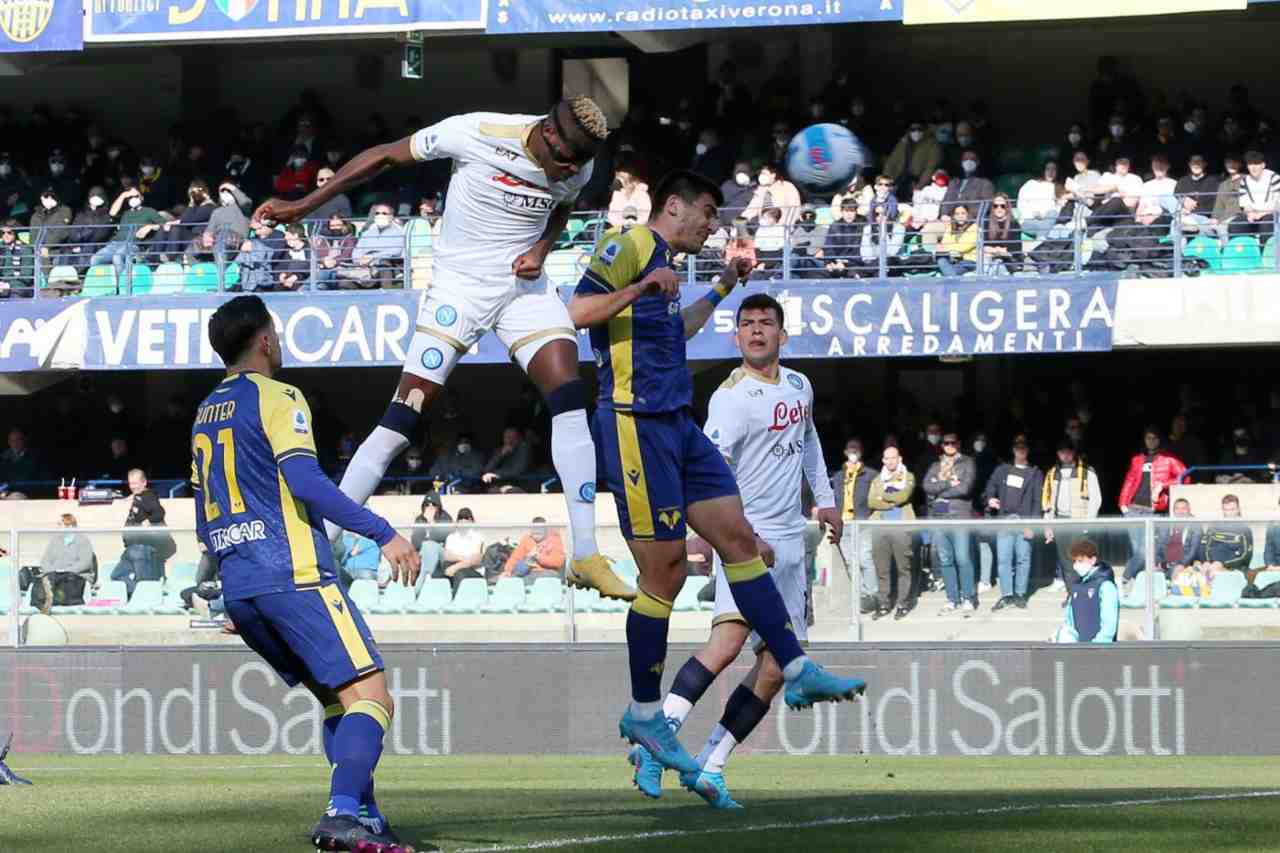 Verona-Napoli, Osimhen trascina con una doppietta | Inter superata