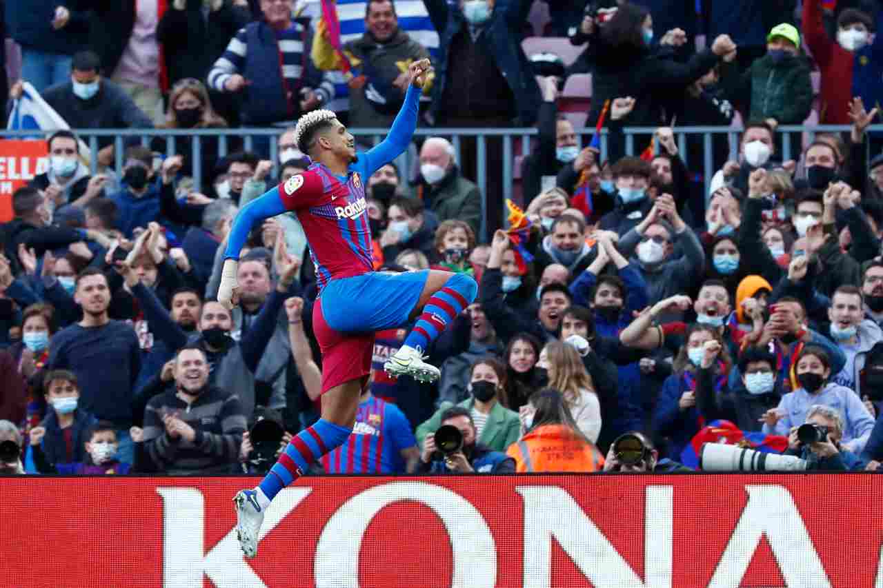 Calciomercato Juventus, il rinnovo a marzo: Araujo è sfumato