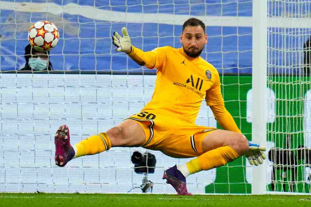 Donnarumma ancora nel mirino: "Troppe 'papere' in questa stagione"