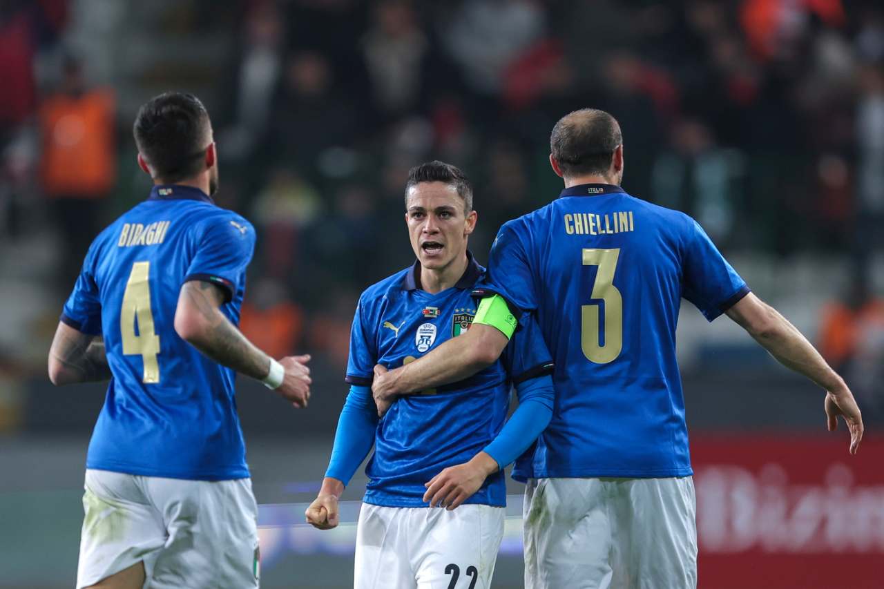 turchia italia raspadori