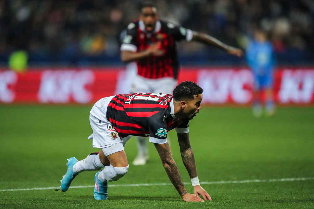 Roma, su Kluivert Milan e Napoli