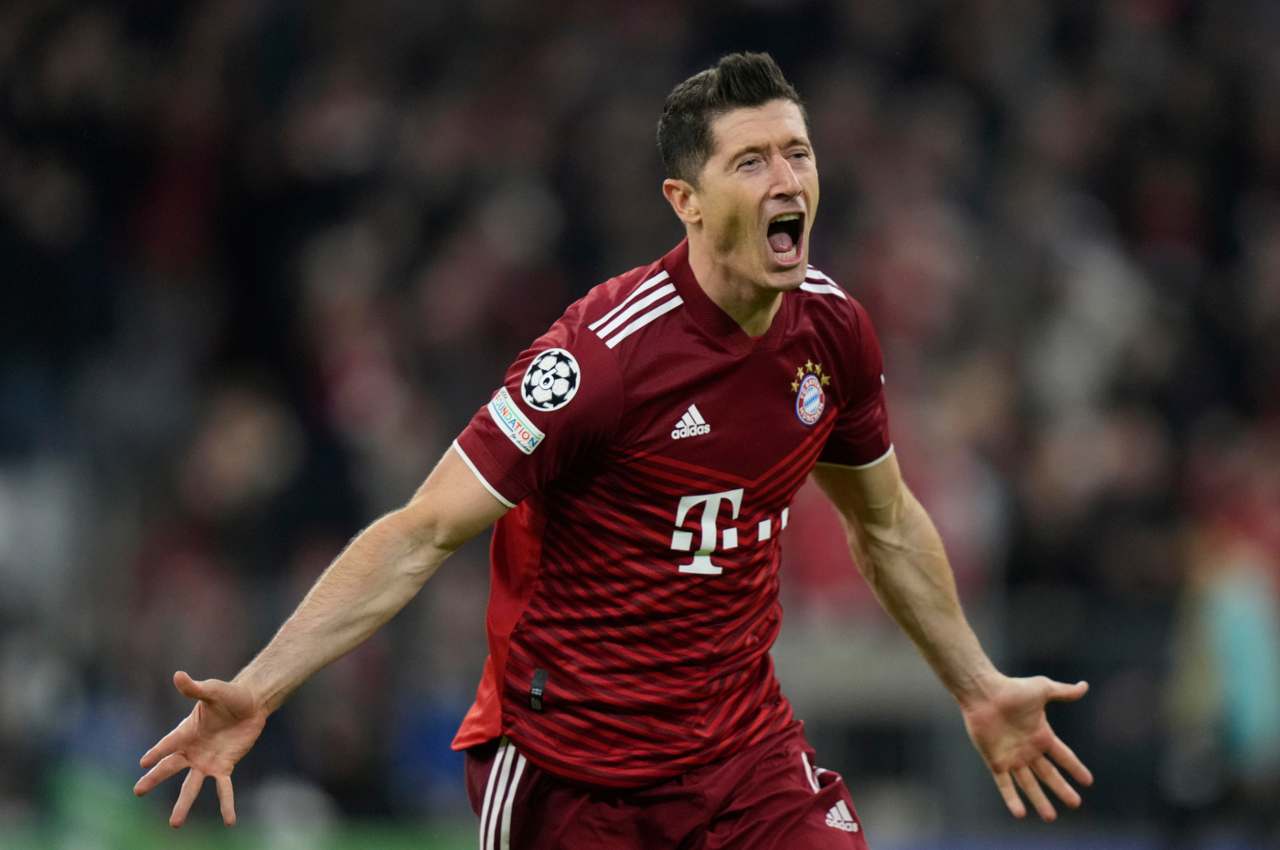 Affare Lewandowski per Inter e Juventus: intesa a 40 milioni