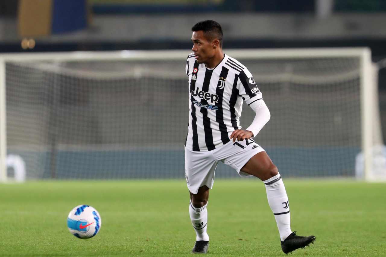 Calciomercato Juventus, sorpresa dai bookmakers: spunta Alex Sandro alla Roma 